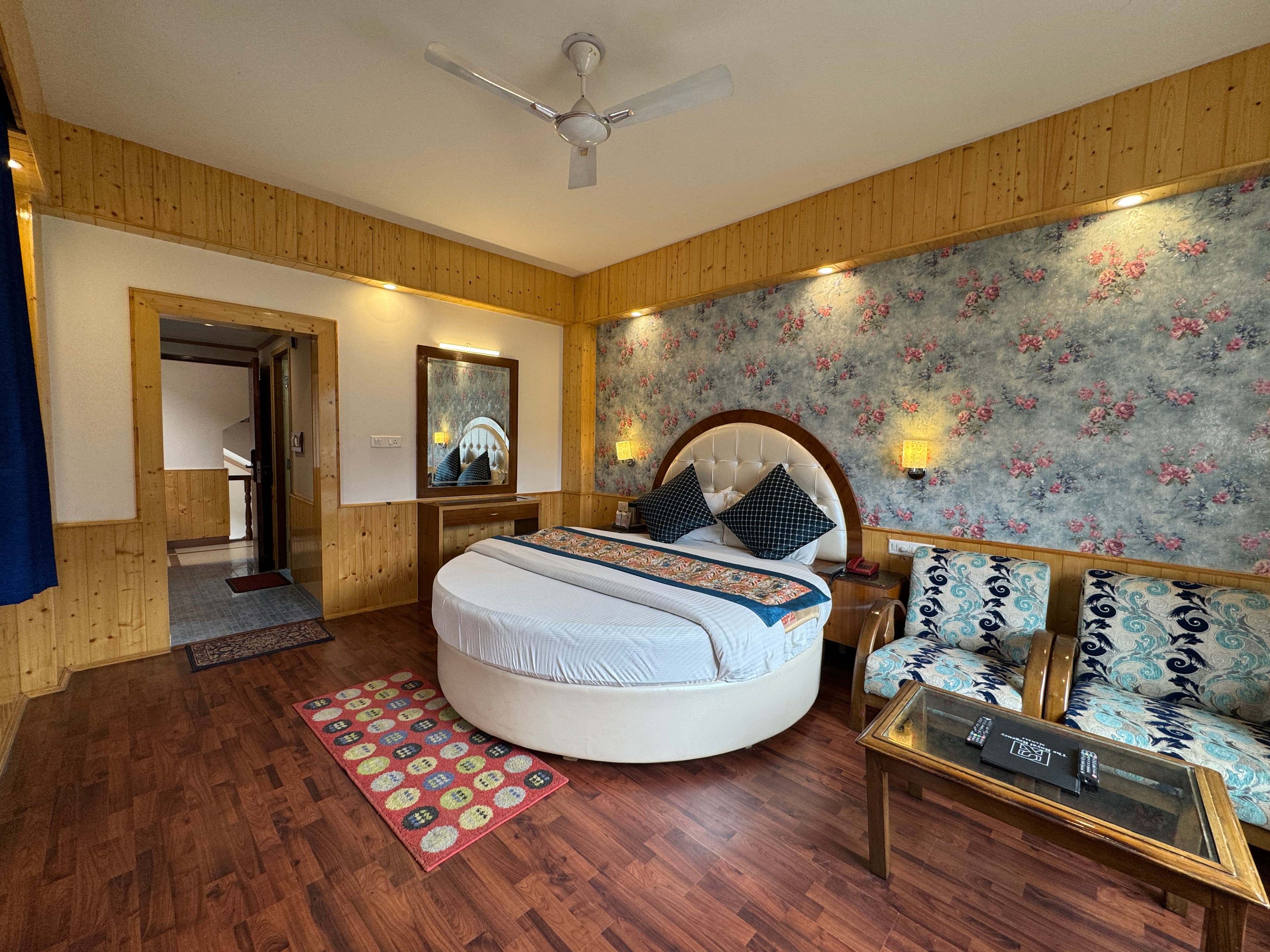 Royal Regency Manali — photo 11
