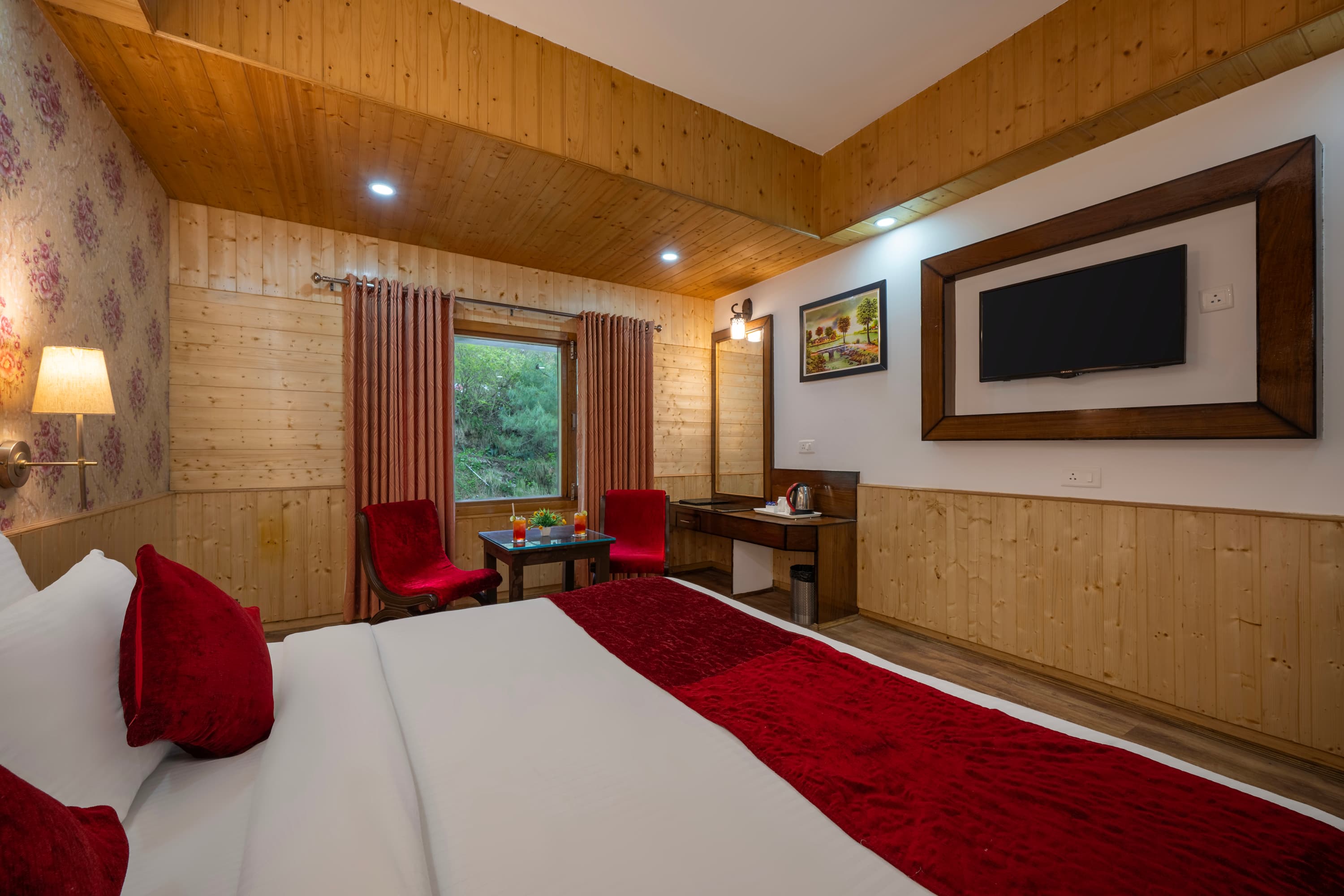 Deluxe (Non View) photo 2