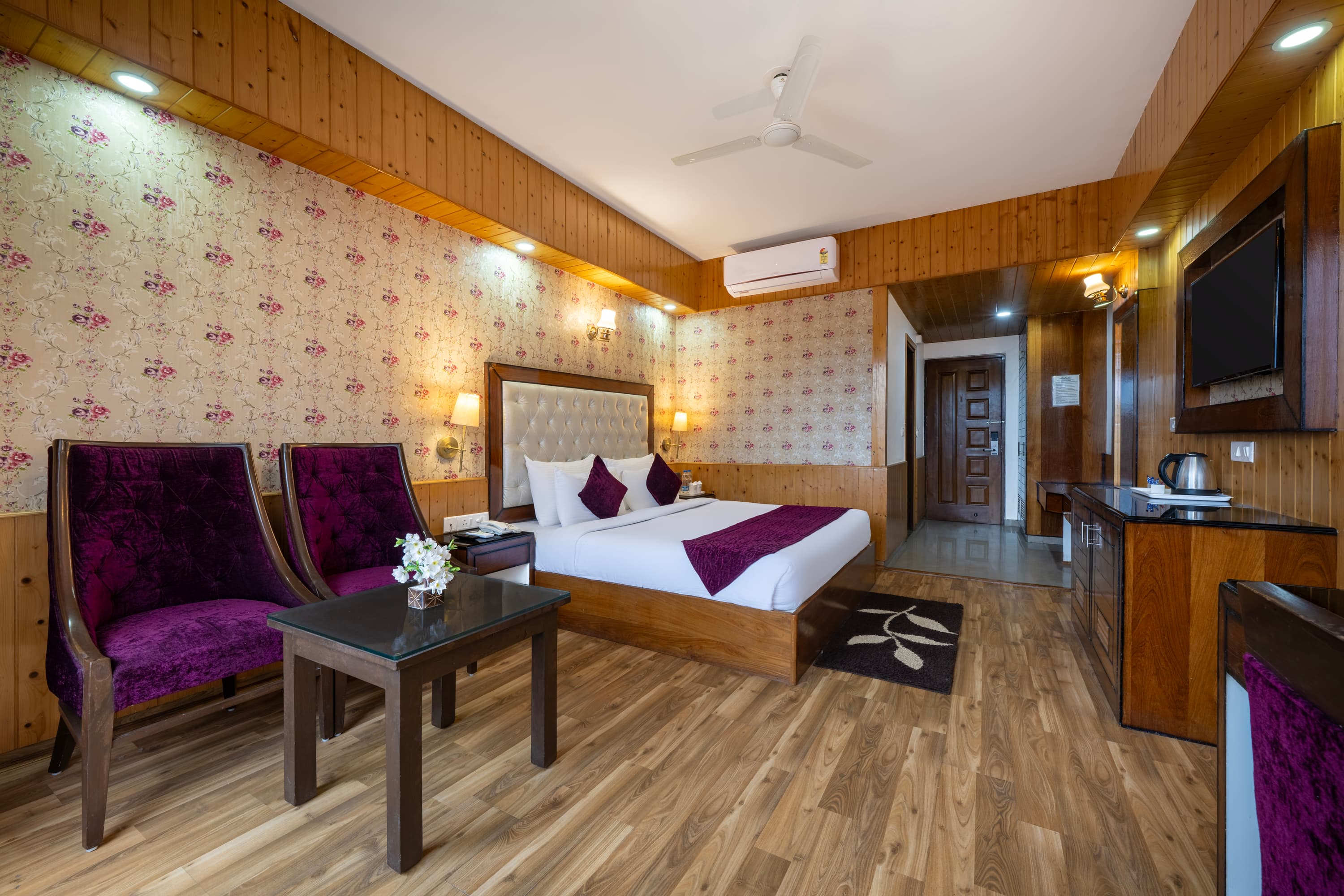 Luxury Rooms photo 2