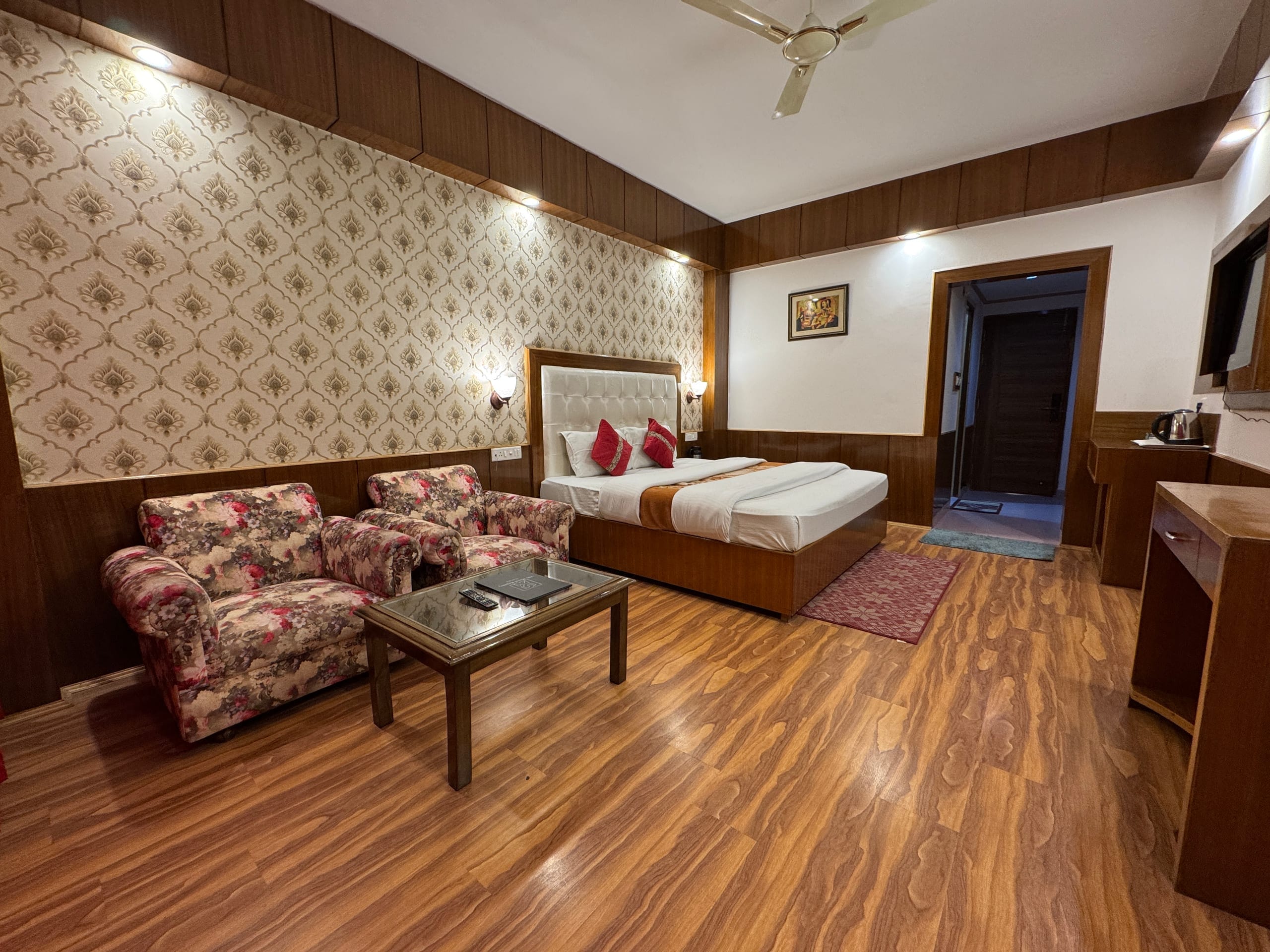 Royal Regency Manali 17